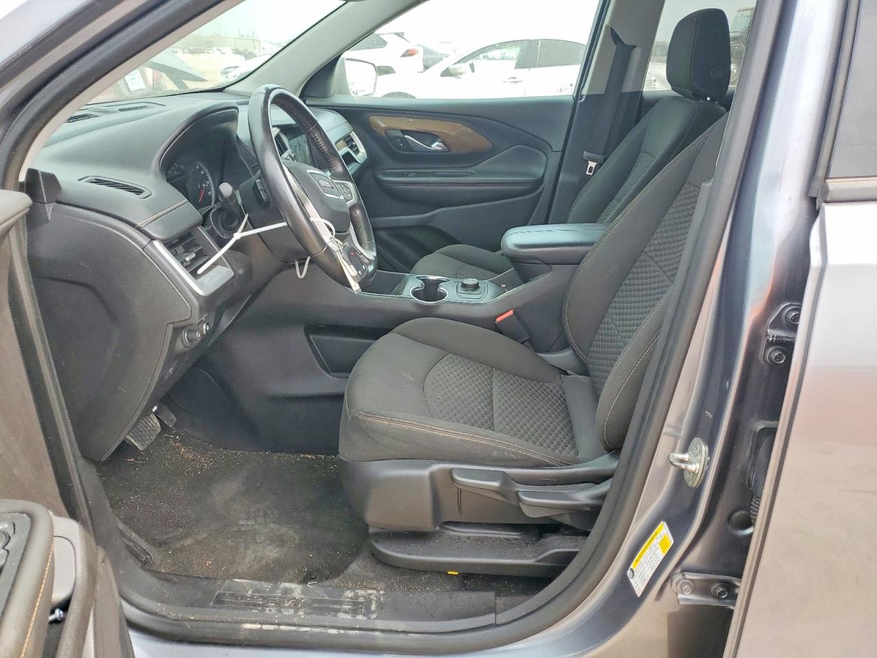 2018 GMC TERRAIN SLE photo 7