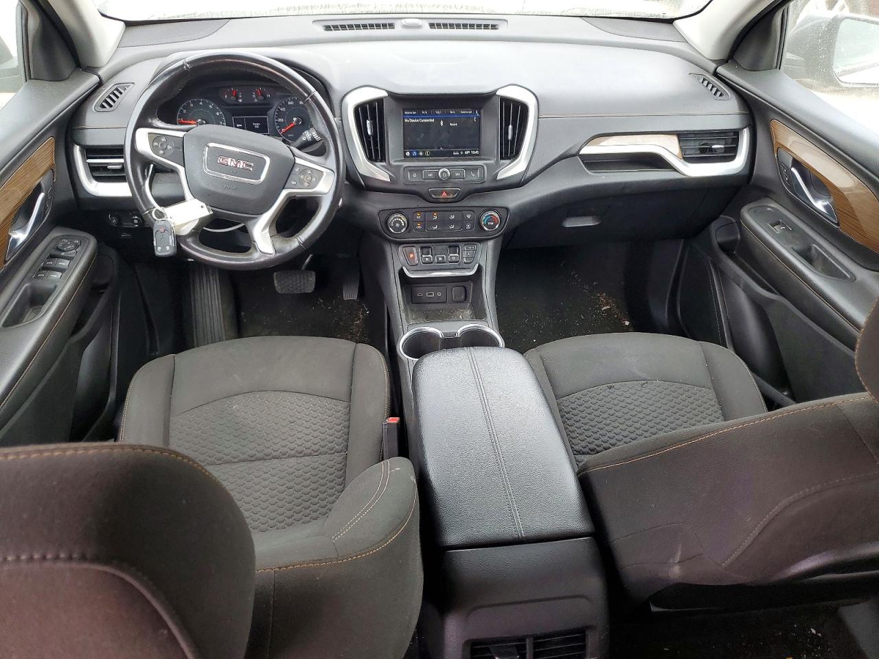 2018 GMC TERRAIN SLE photo 8