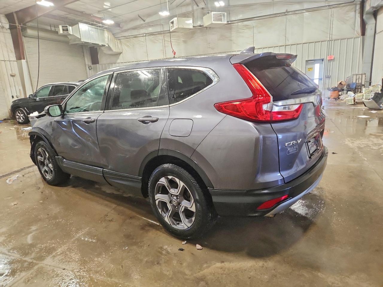 2017 HONDA CR-V EX photo 2