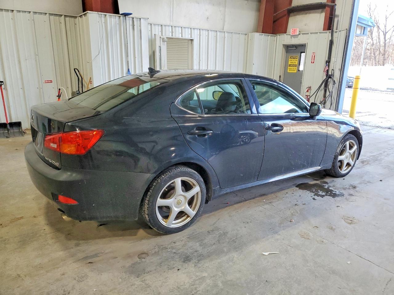2007 LEXUS IS 250 photo 3