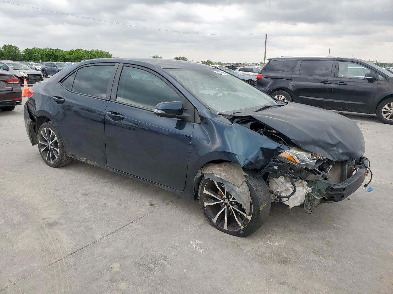 2019 TOYOTA COROLLA L photo 4