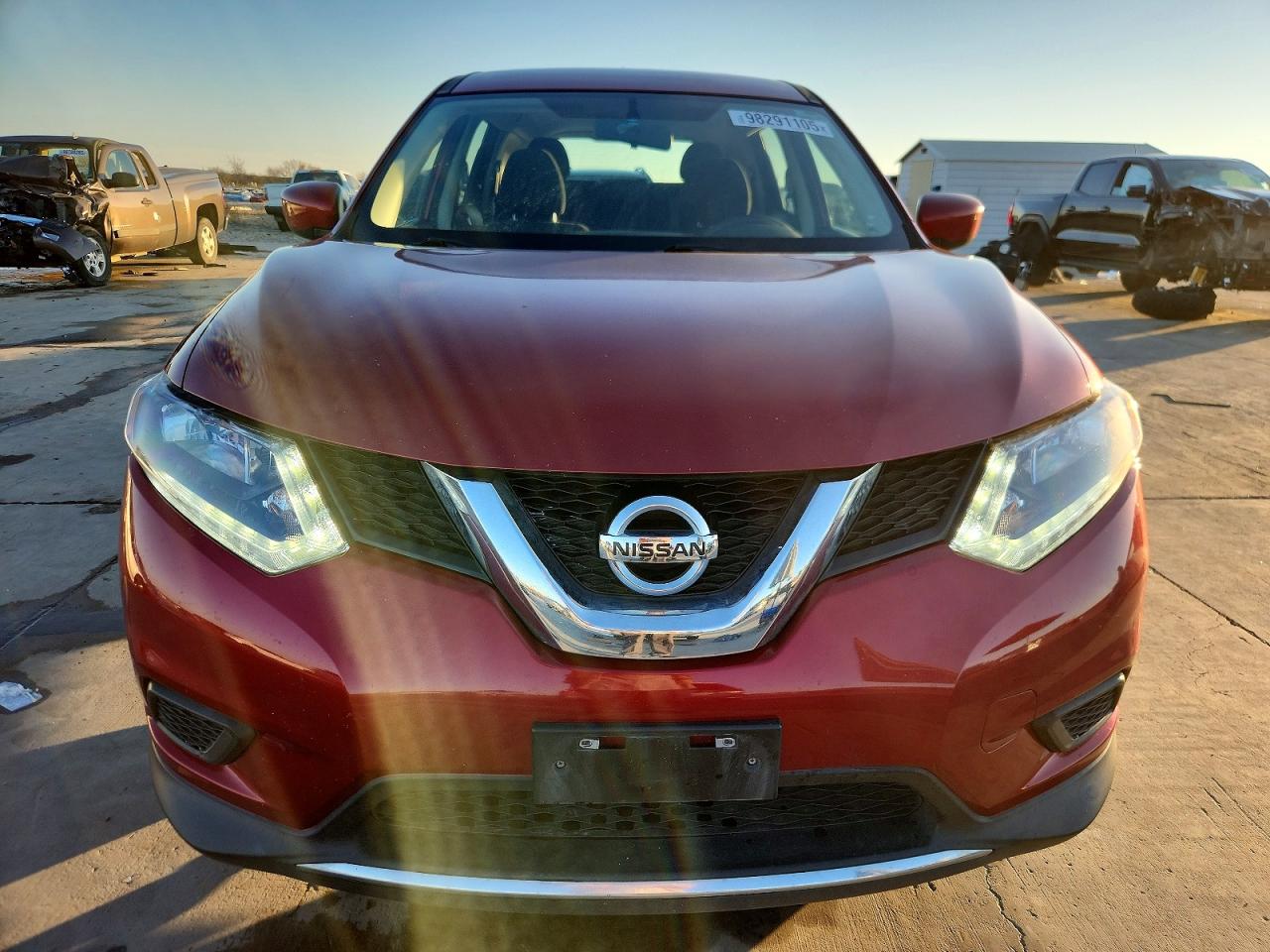 2016 NISSAN ROGUE S photo 5