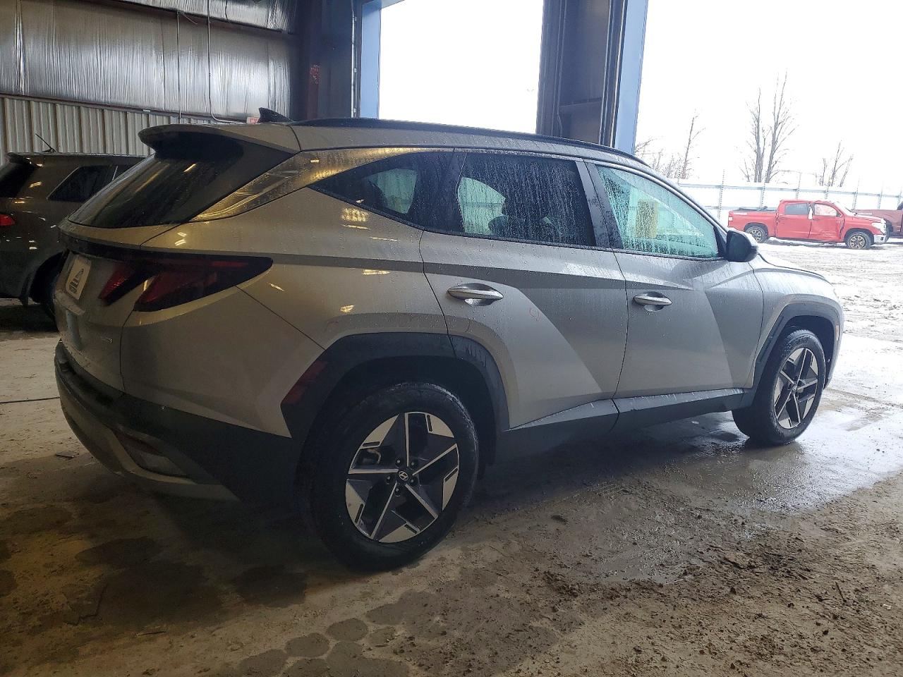 2025 HYUNDAI TUCSON SEL photo 5