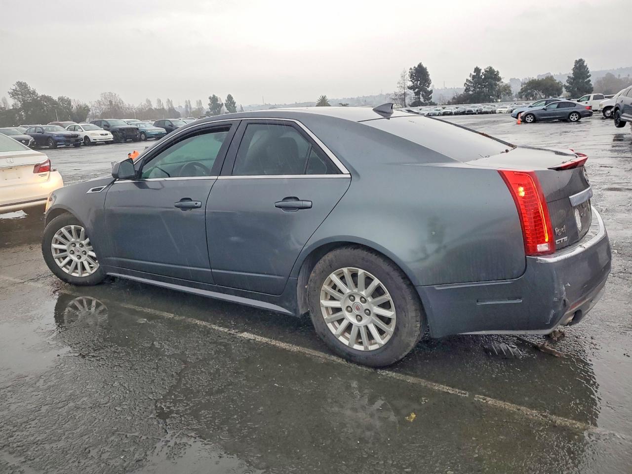 2012 CADILLAC CTS photo 2