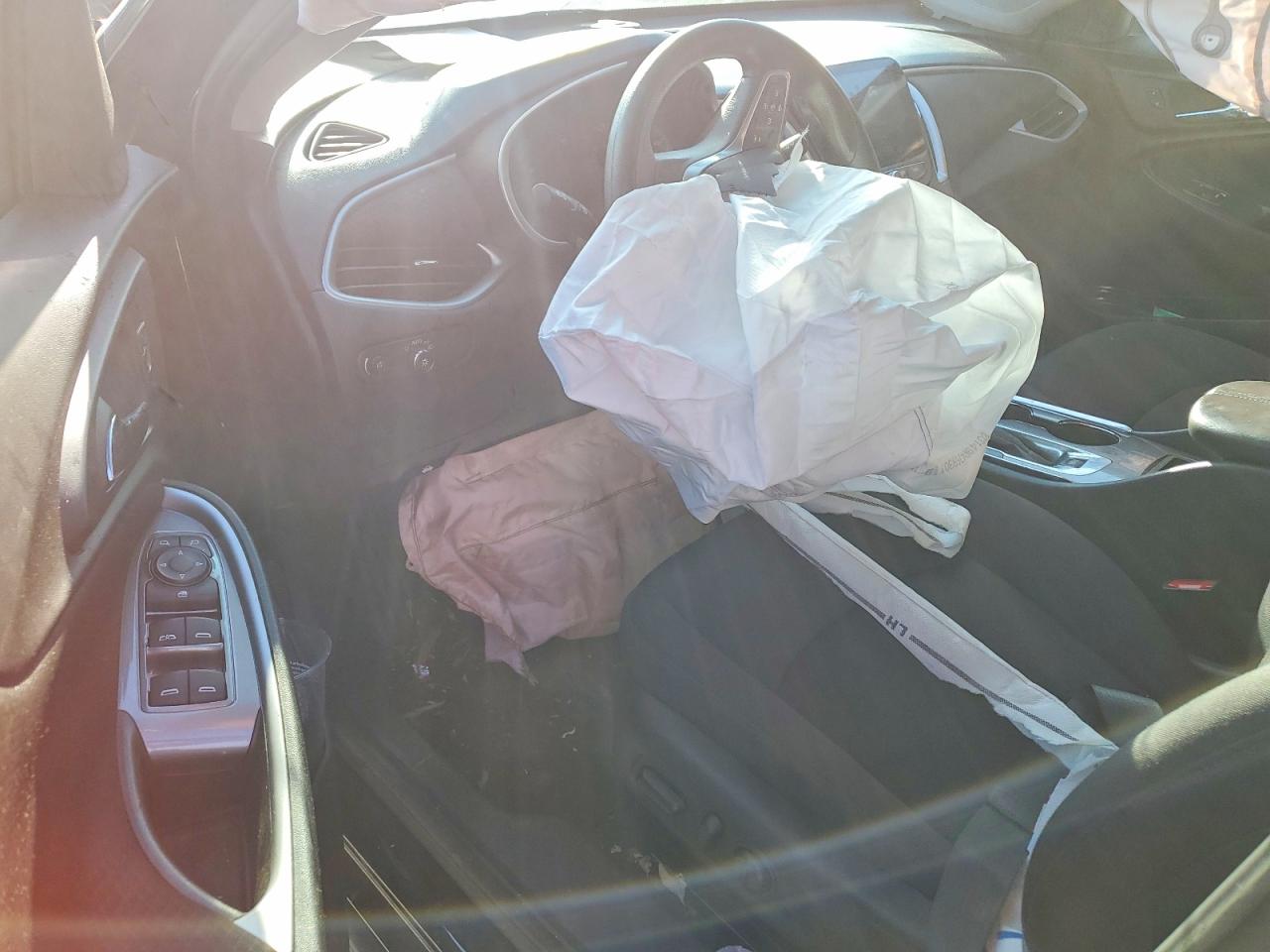 2023 CHEVROLET MALIBU LT photo 8