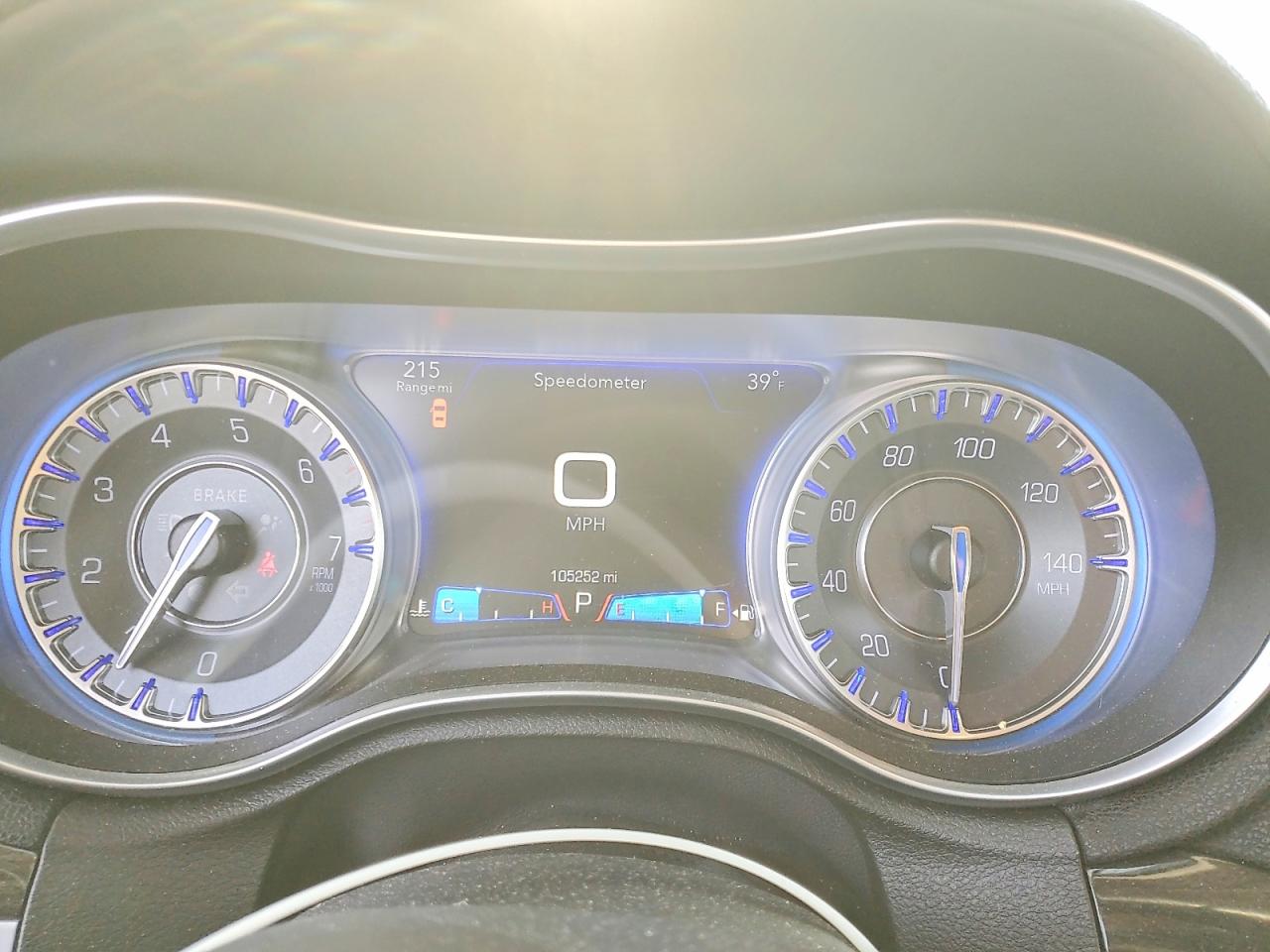 2016 CHRYSLER 300 LIMITED photo 9
