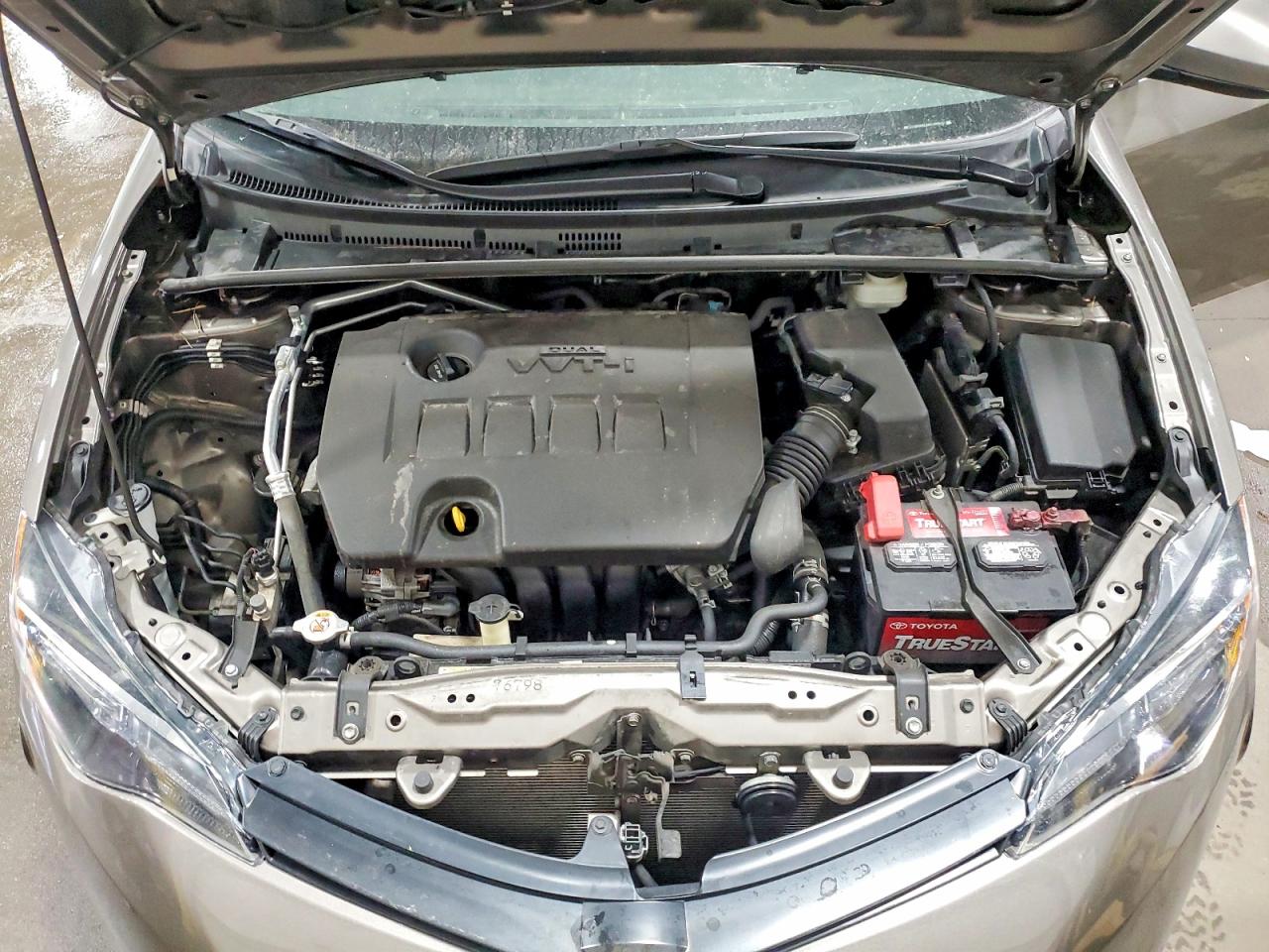 2019 TOYOTA COROLLA L photo 11