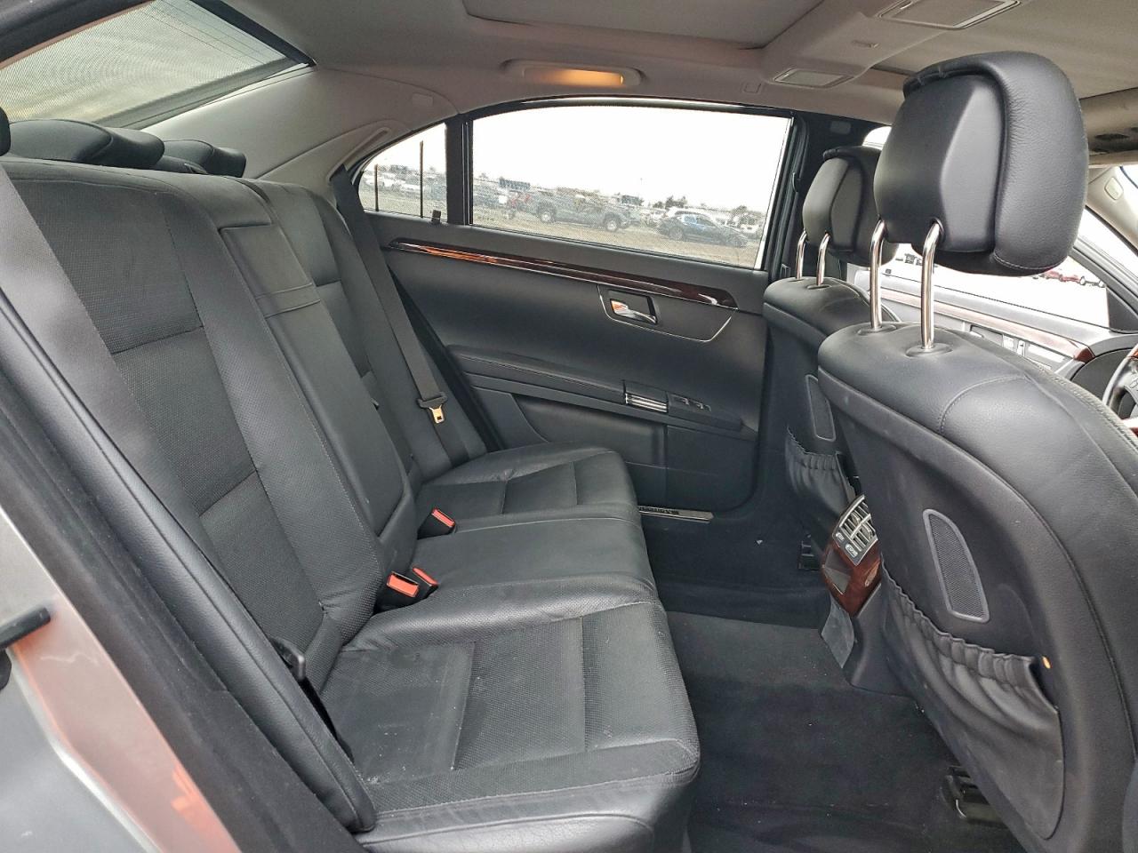 2012 MERCEDES-BENZ S 550 photo 10