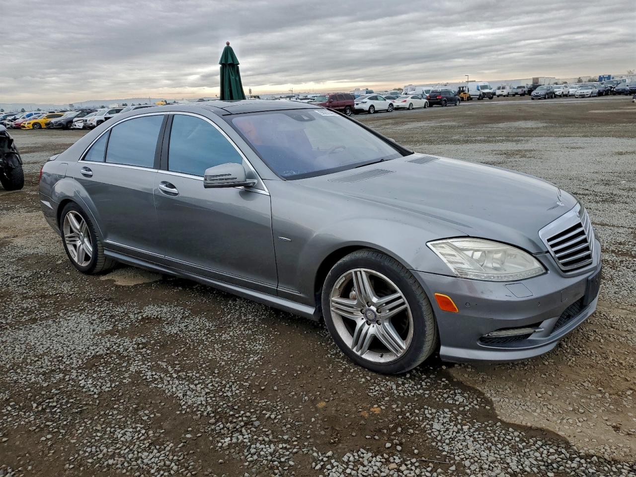 2012 MERCEDES-BENZ S 550 photo 4