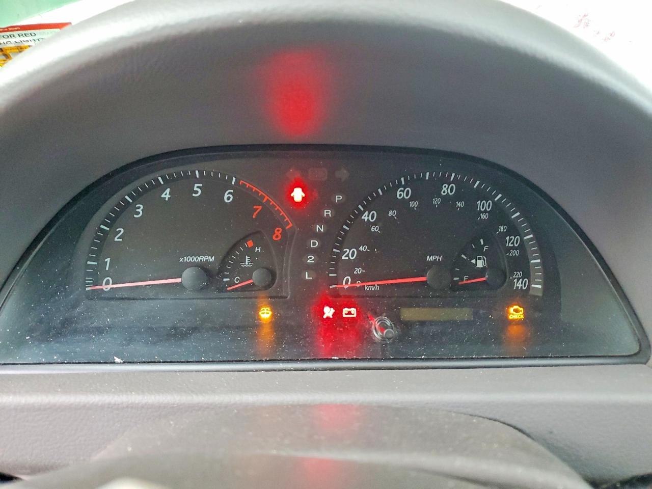 2004 TOYOTA CAMRY LE photo 9