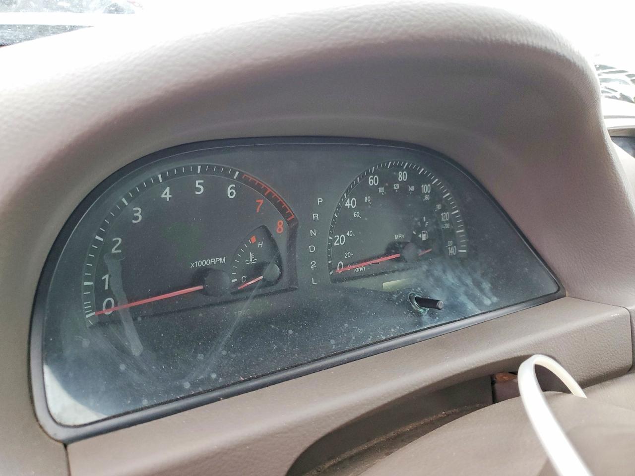 2003 TOYOTA CAMRY LE photo 9
