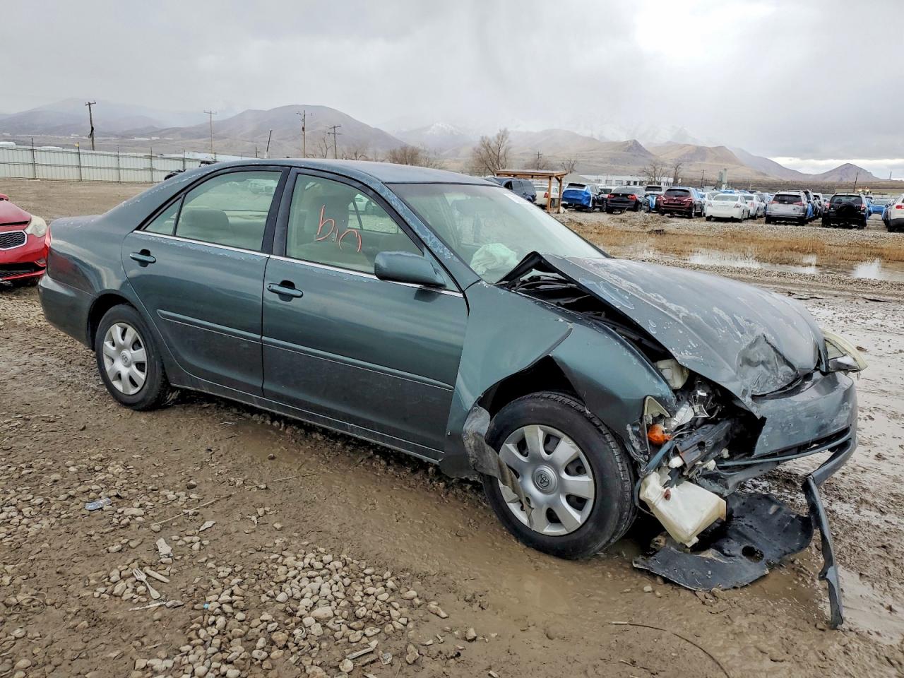 2003 TOYOTA CAMRY LE photo 4