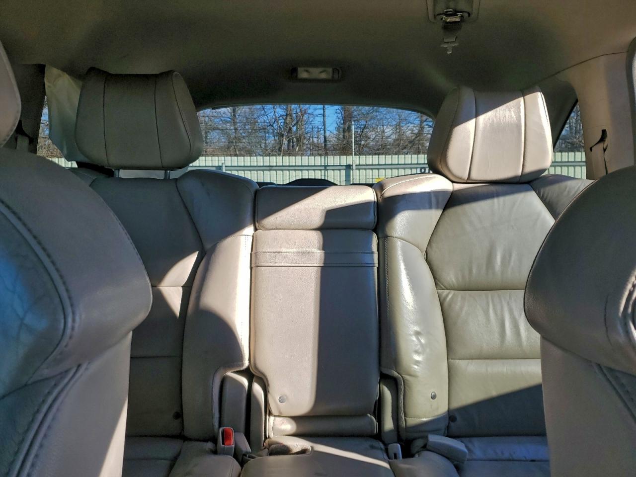 2011 ACURA MDX photo 19
