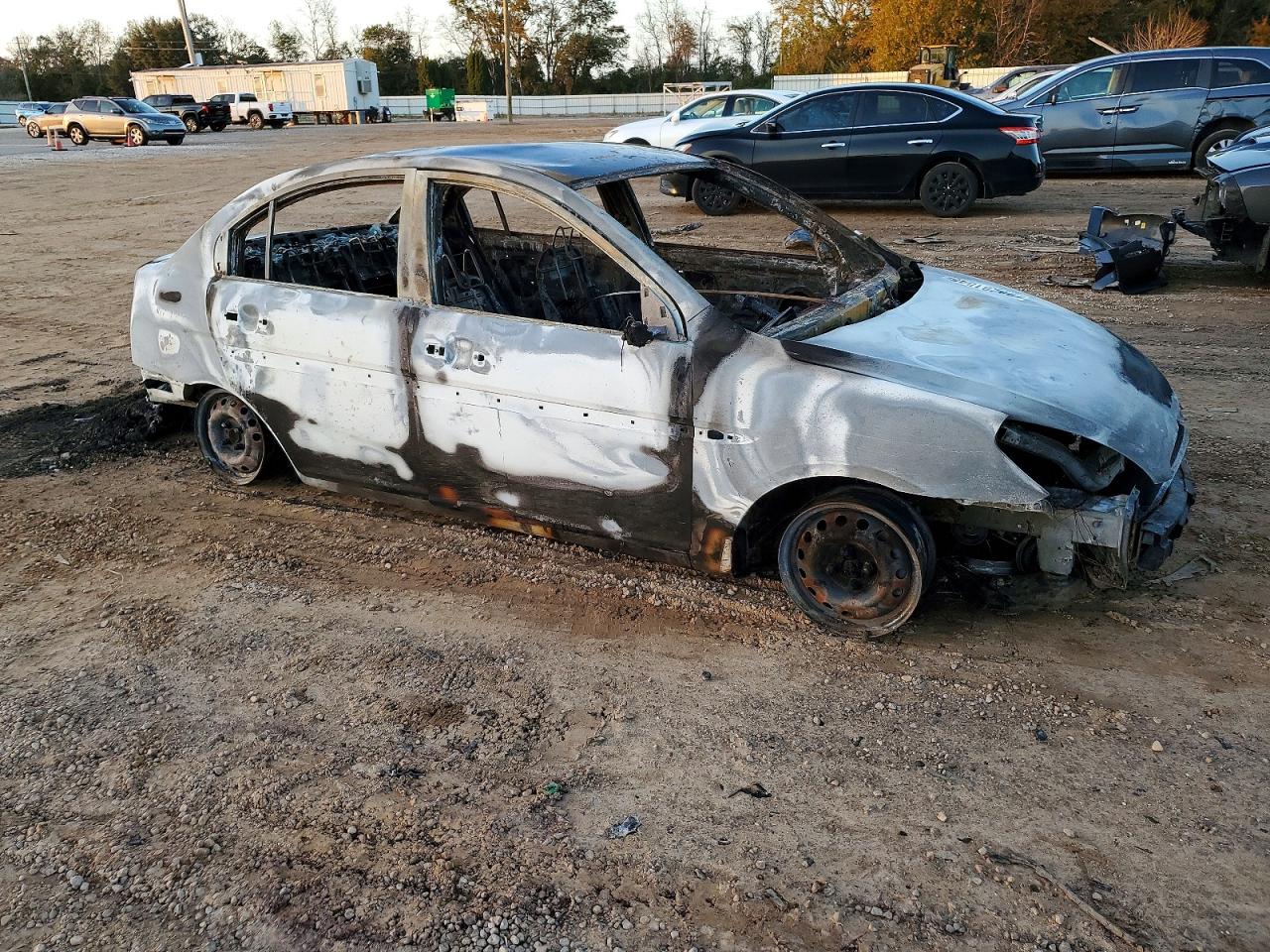 2010 HYUNDAI ACCENT GLS photo 4