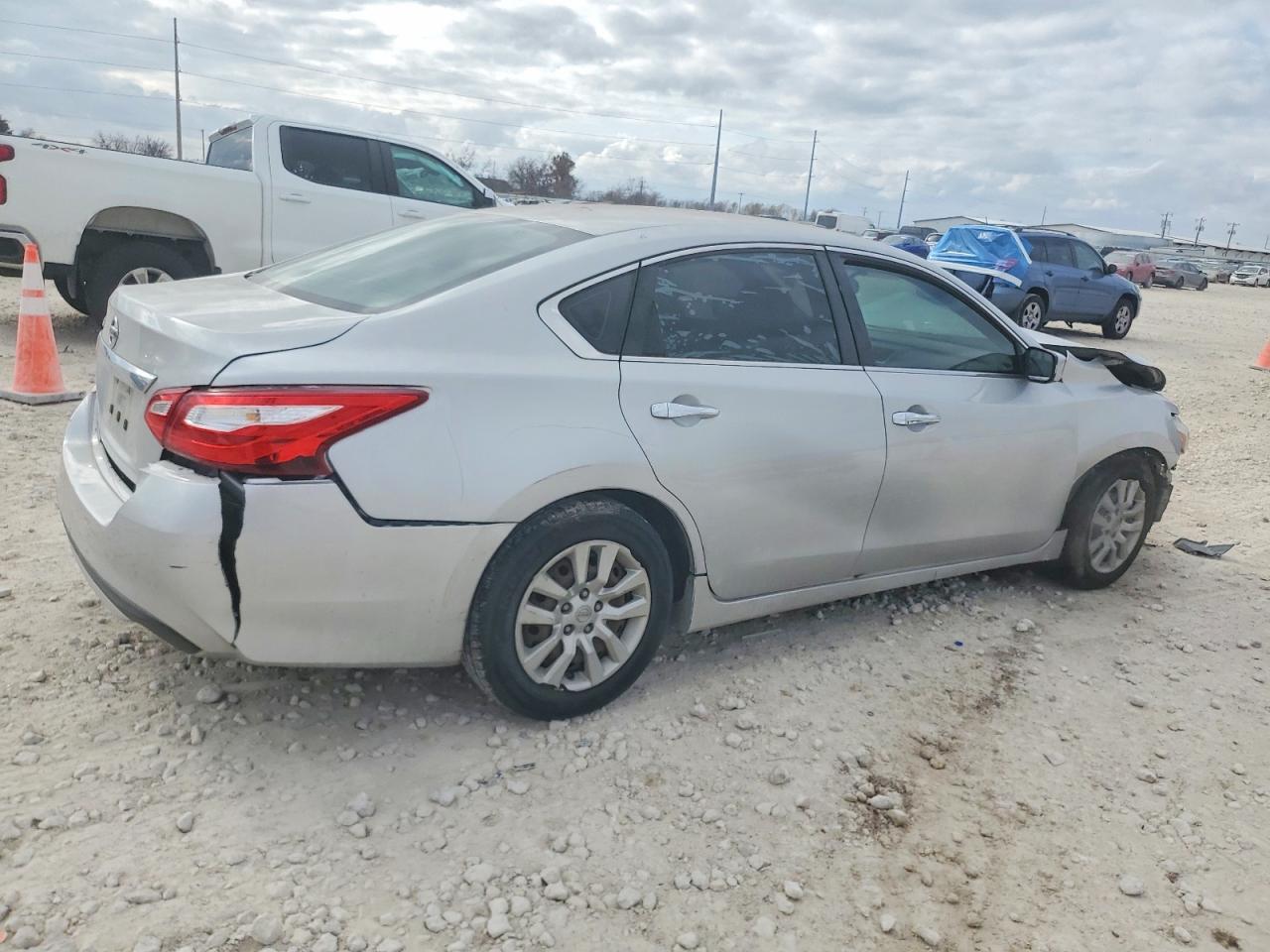 2016 NISSAN ALTIMA 2.5 photo 3