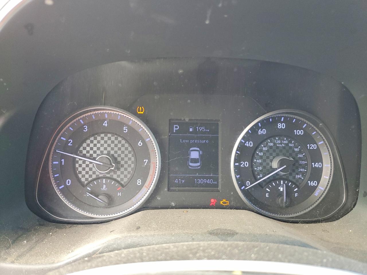 2020 HYUNDAI ELANTRA SEL photo 9