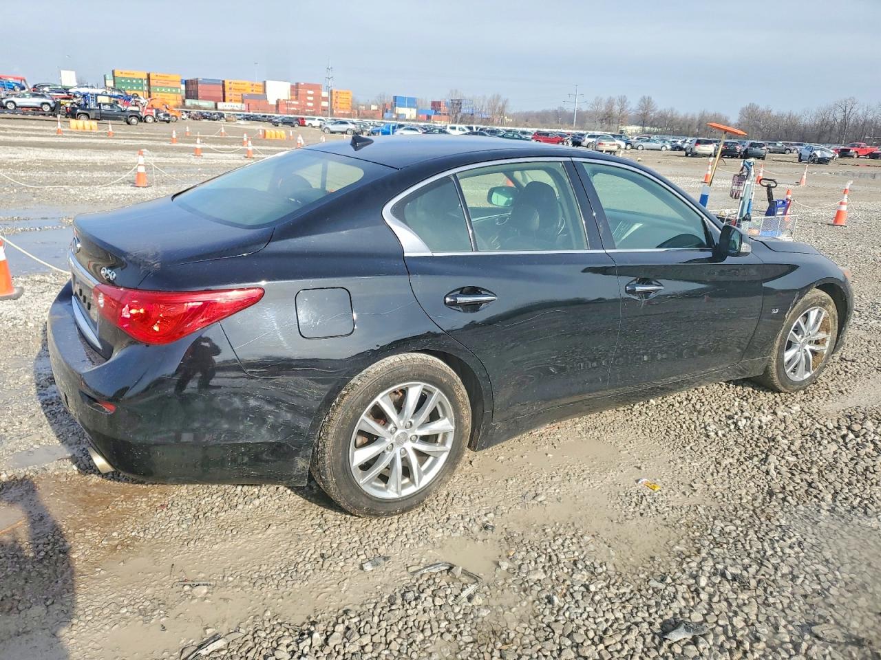 2015 INFINITI Q50 BASE photo 5