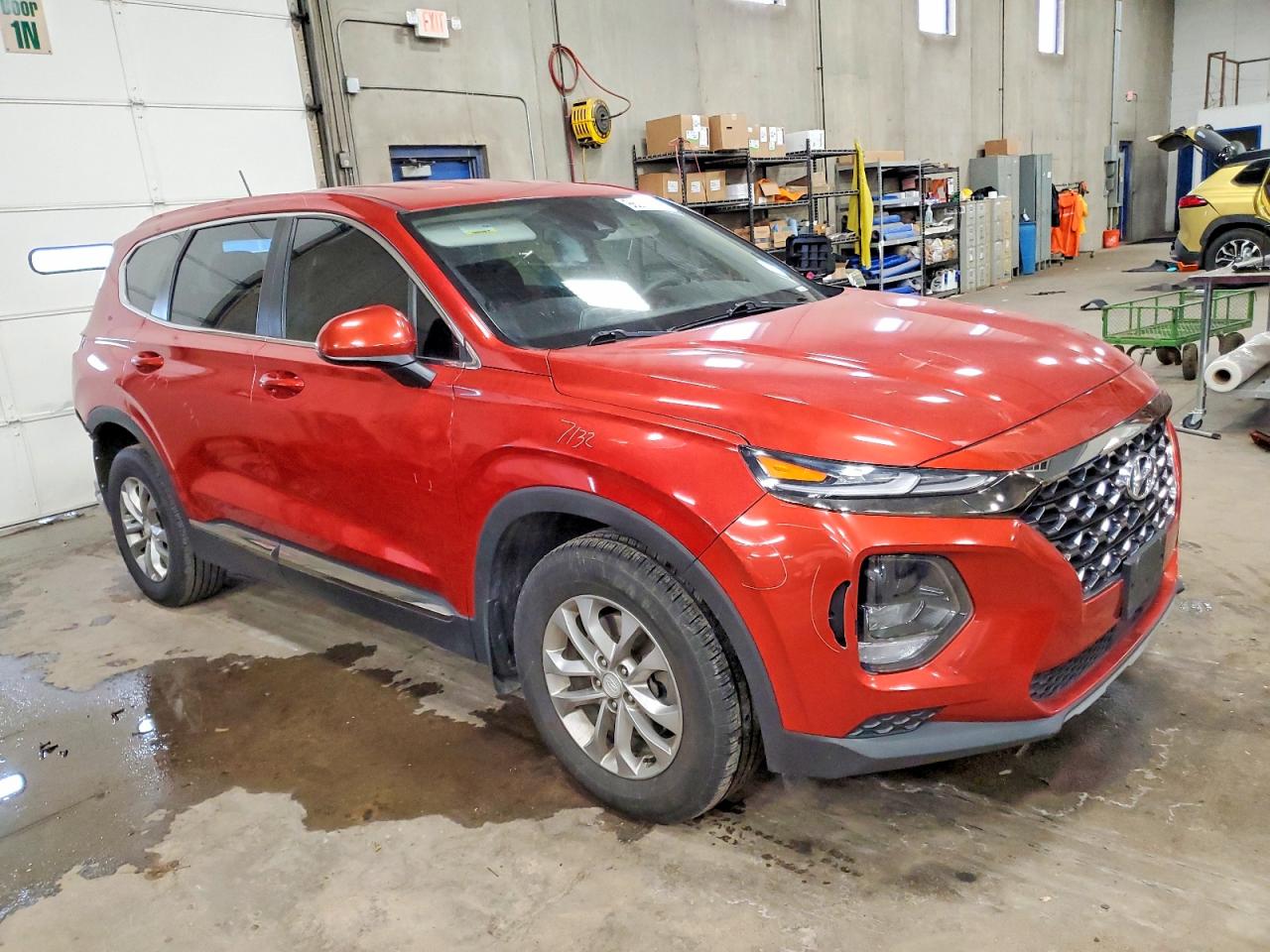 2019 HYUNDAI SANTA FE SE photo 4