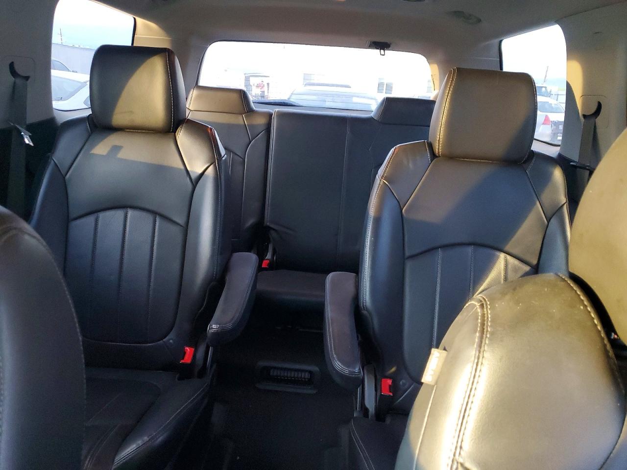 2016 GMC ACADIA DENALI photo 10