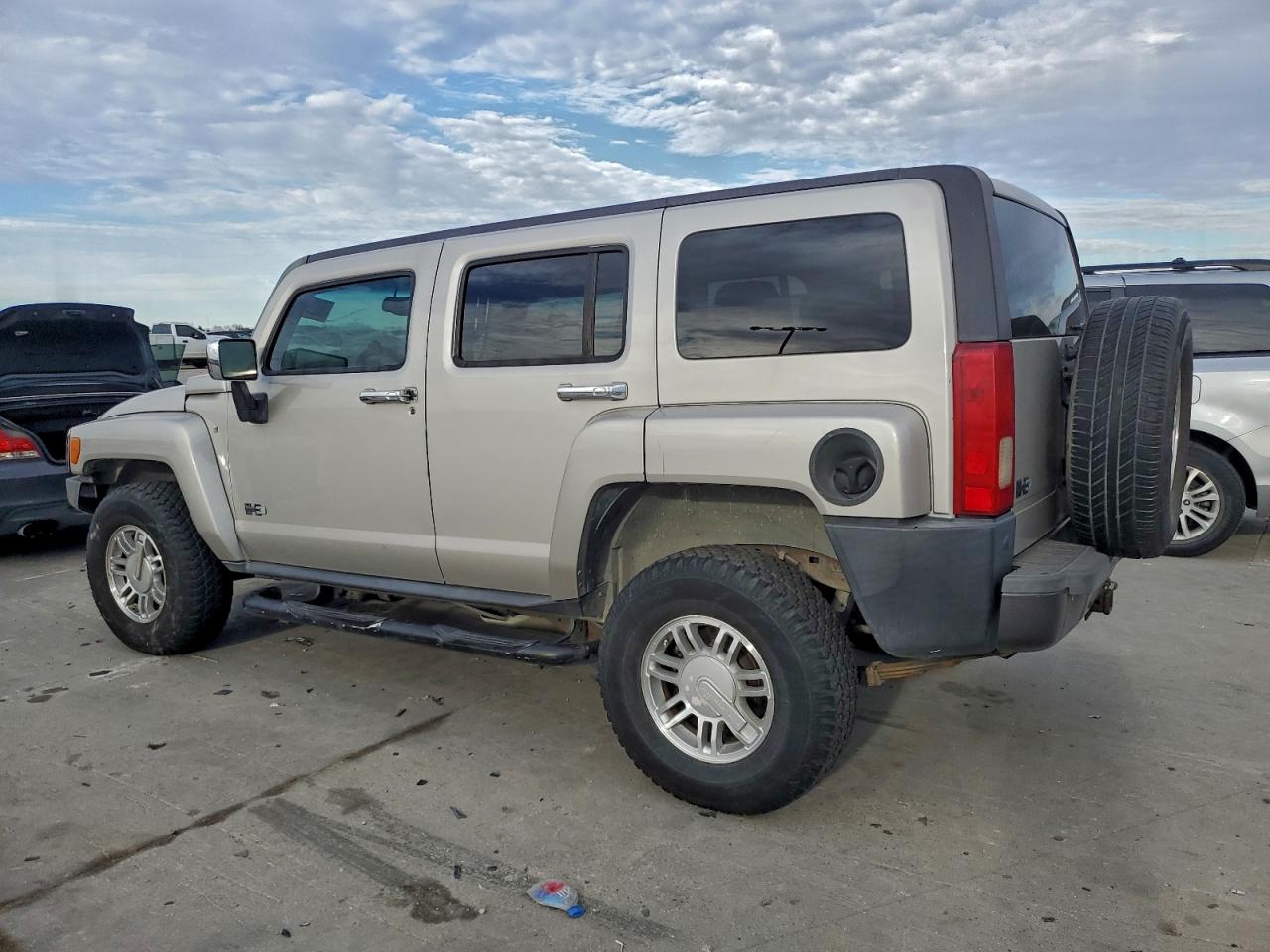 2006 HUMMER H3 photo 3