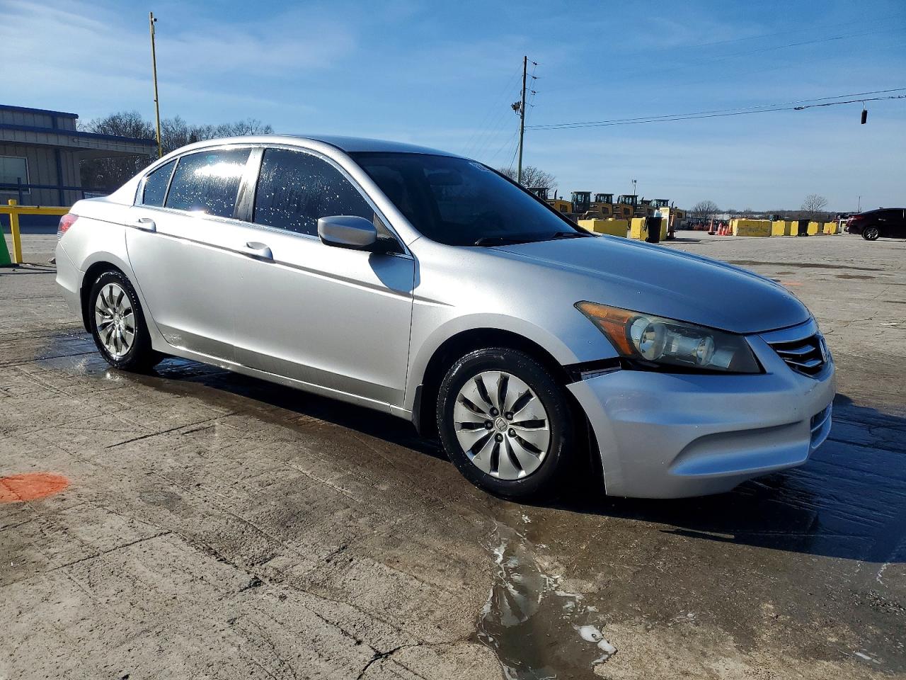 2012 HONDA ACCORD LX photo 4