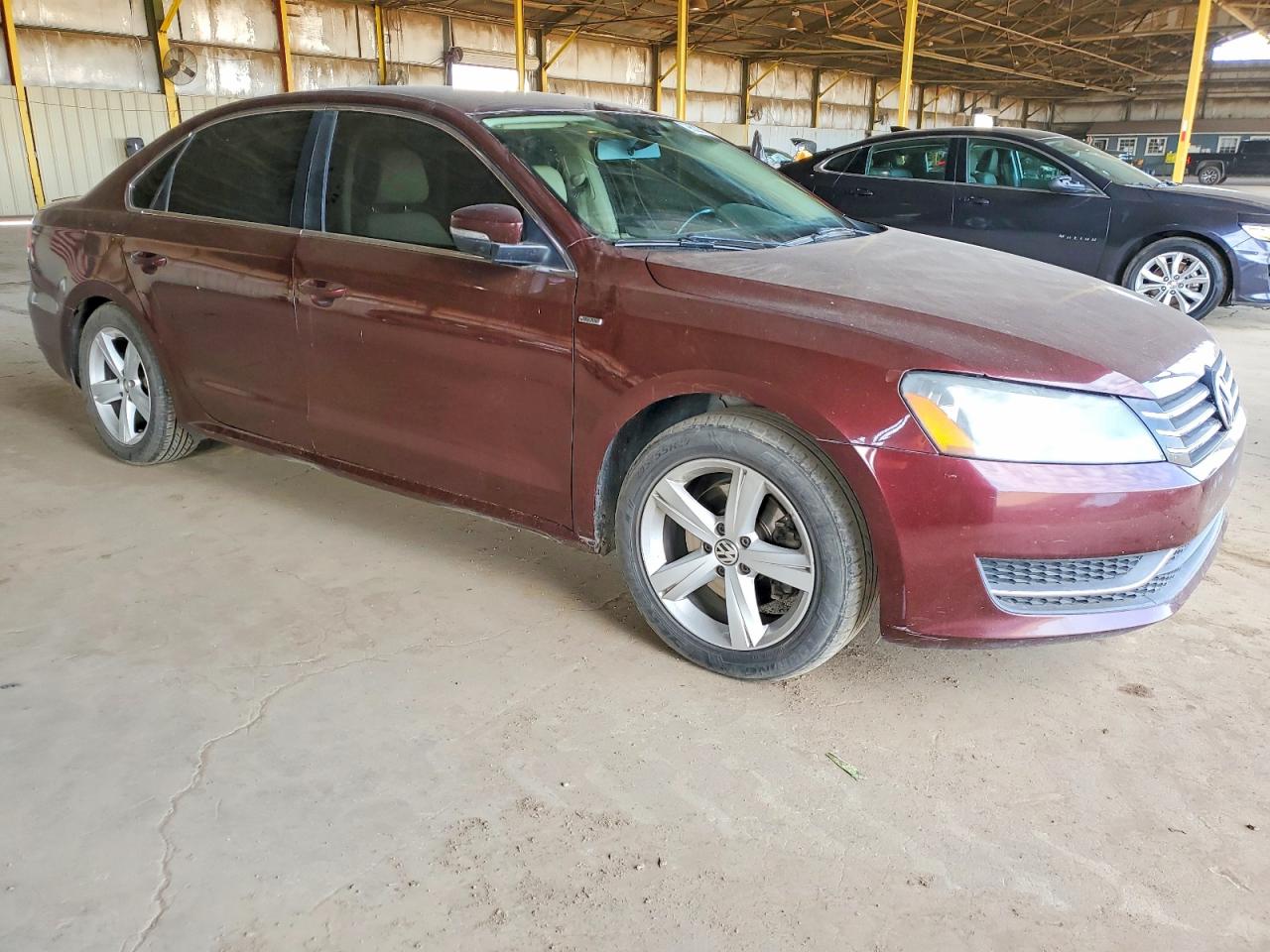 2014 VOLKSWAGEN PASSAT S photo 4