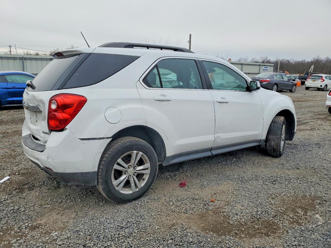 2014 CHEVROLET EQUINOX LT photo 3