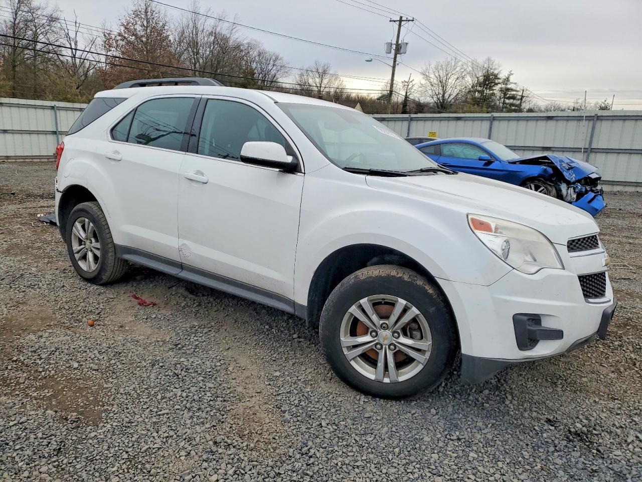 2014 CHEVROLET EQUINOX LT photo 4