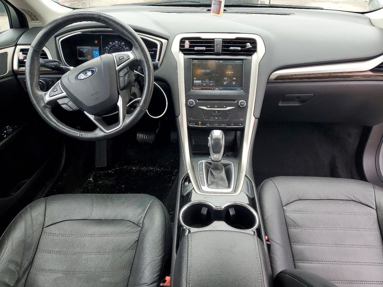 2014 FORD FUSION SE photo 8