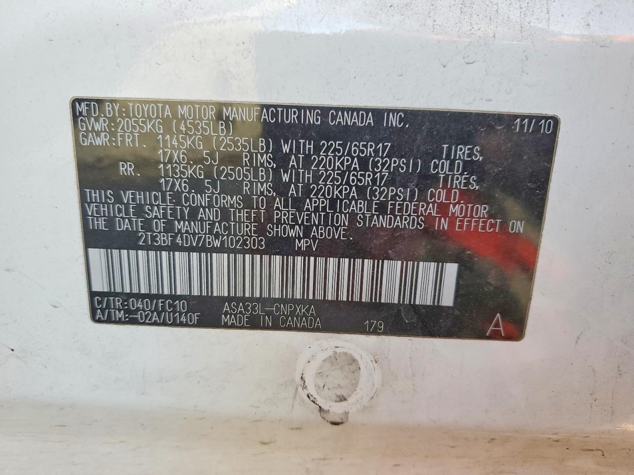 2011 TOYOTA RAV4 photo 25