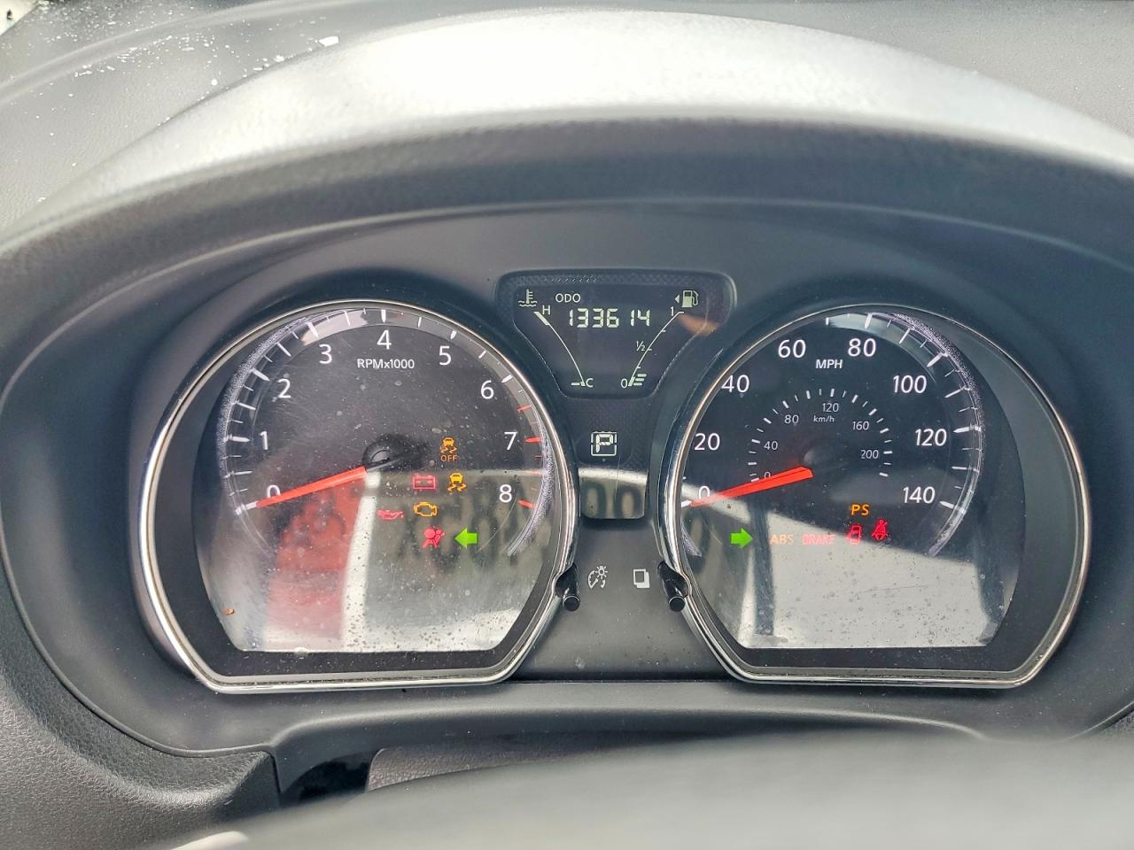 2019 NISSAN VERSA S photo 9