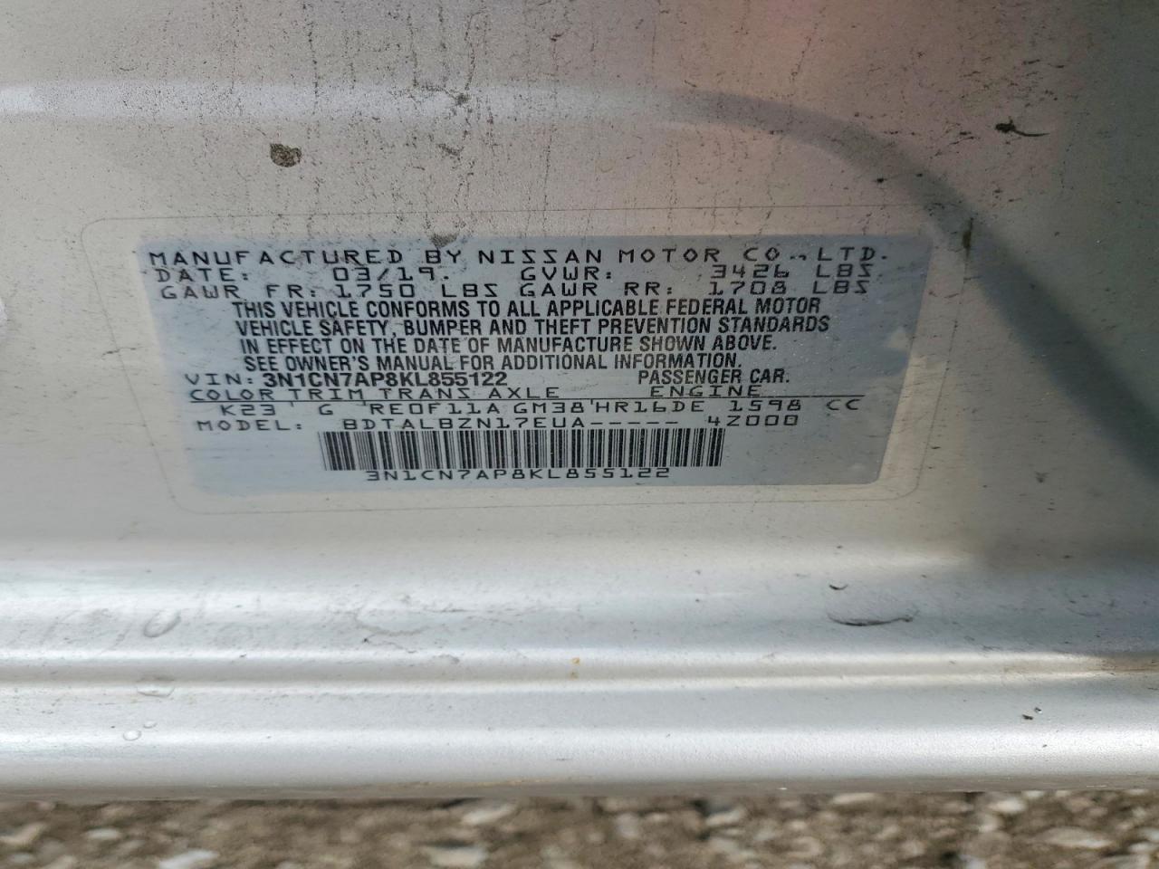 2019 NISSAN VERSA S photo 12