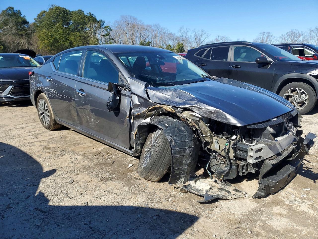 2024 NISSAN ALTIMA SV photo 4