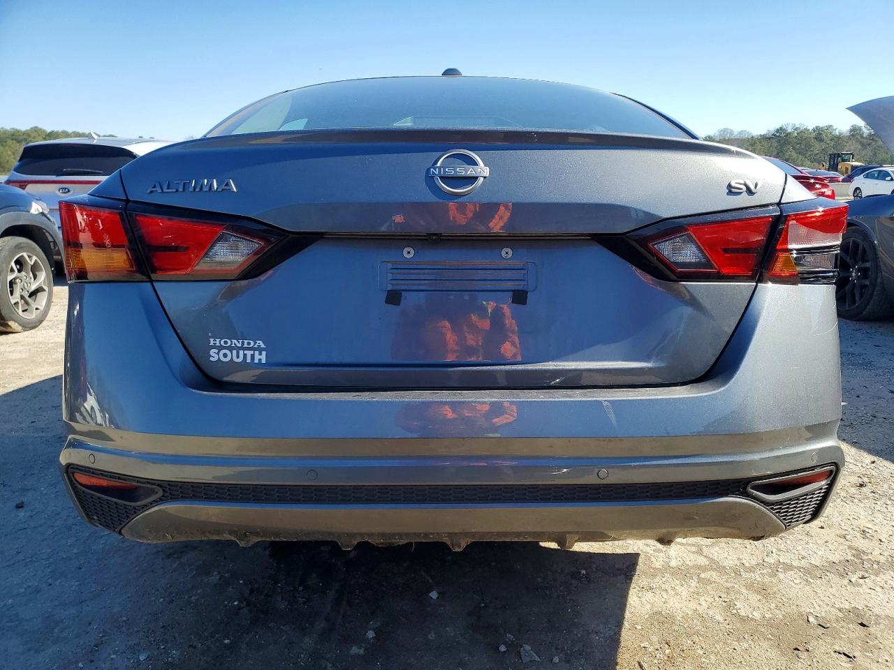 2024 NISSAN ALTIMA SV photo 6