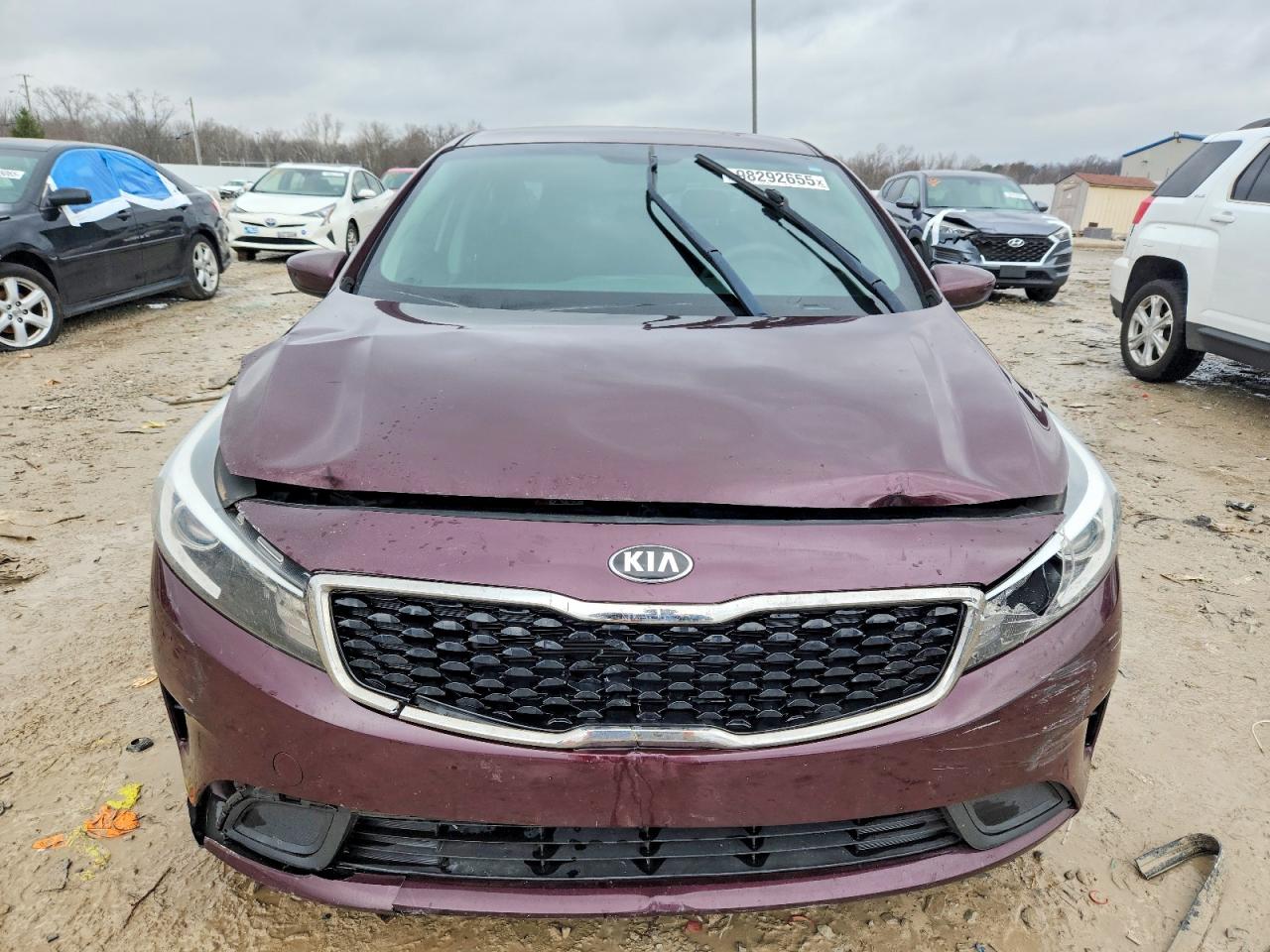 2017 KIA FORTE LX photo 5