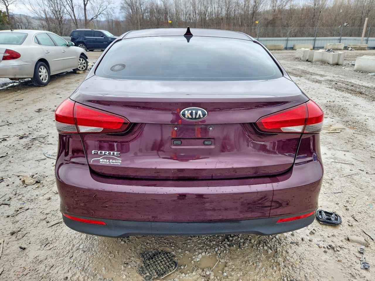 2017 KIA FORTE LX photo 6