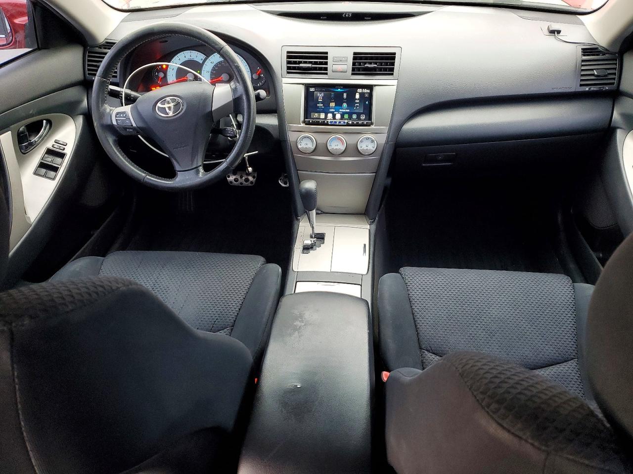 2011 TOYOTA CAMRY BASE photo 8