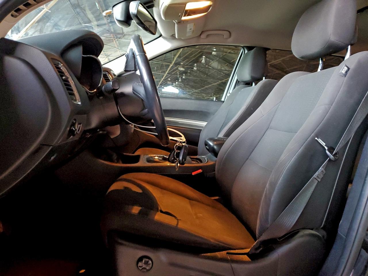 2016 DODGE DURANGO SXT photo 7