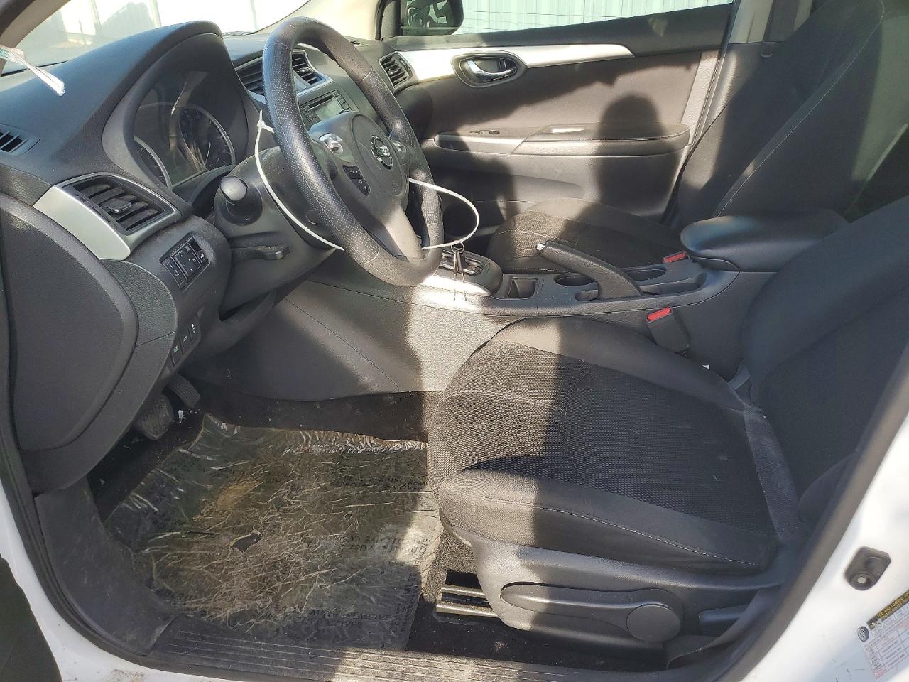 2018 NISSAN SENTRA S photo 7