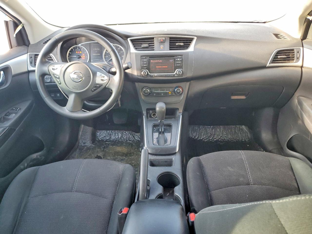 2018 NISSAN SENTRA S photo 8