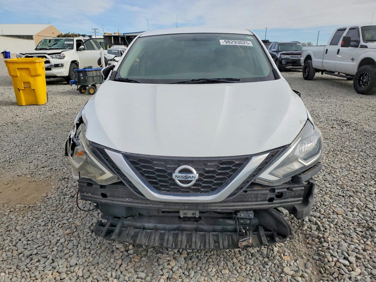 2018 NISSAN SENTRA S photo 5