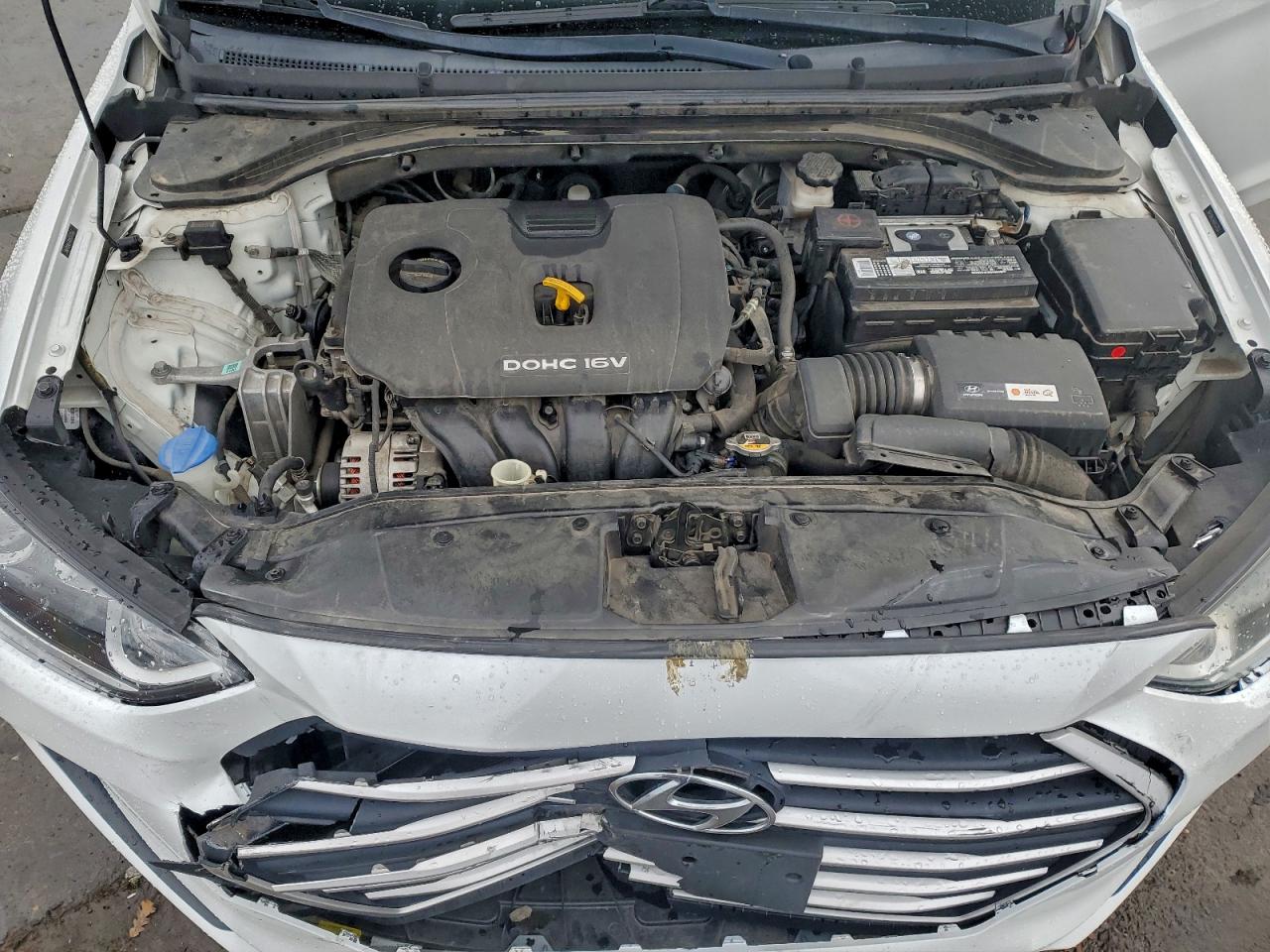 2017 HYUNDAI ELANTRA SE photo 11
