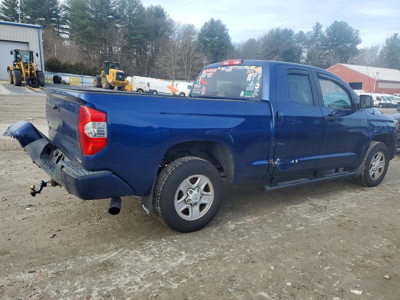 2014 TOYOTA TUNDRA DOUBLE CAB SR photo 3