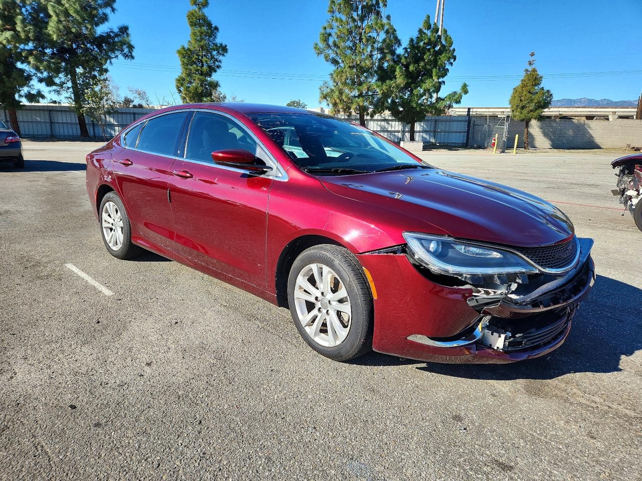 2016 CHRYSLER 200 LIMITED photo 4
