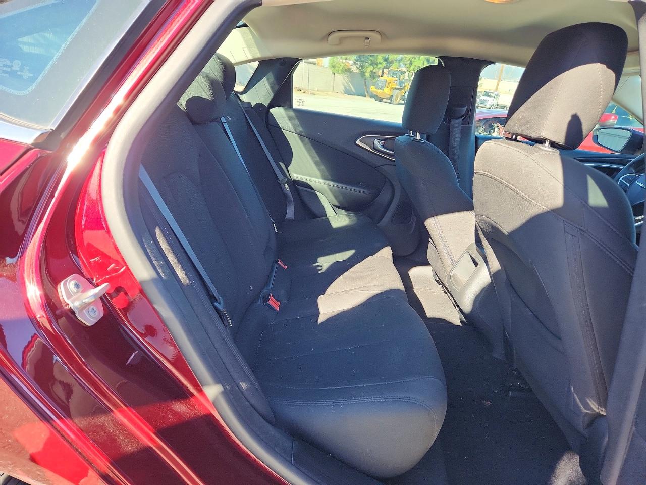 2016 CHRYSLER 200 LIMITED photo 10