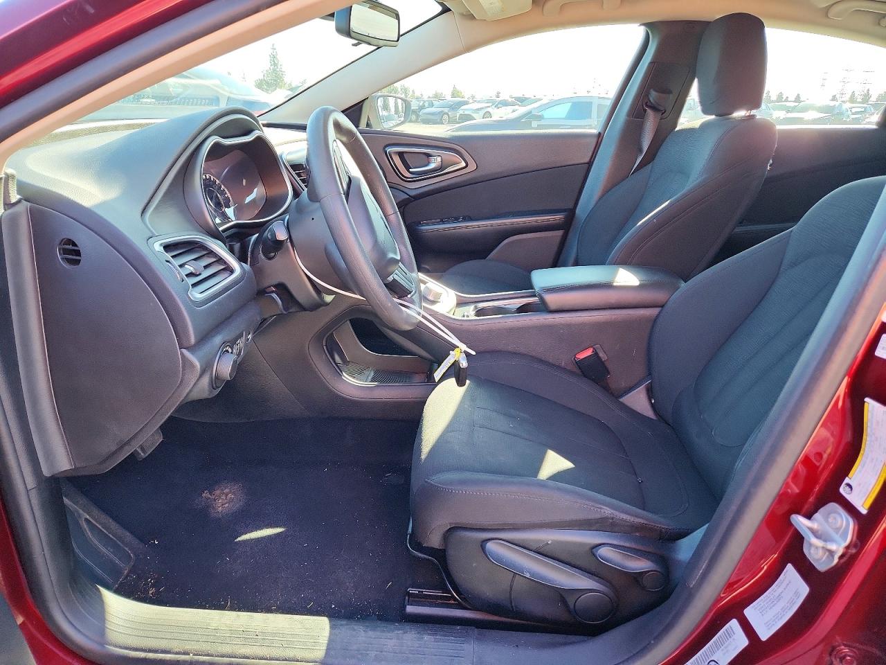 2016 CHRYSLER 200 LIMITED photo 7