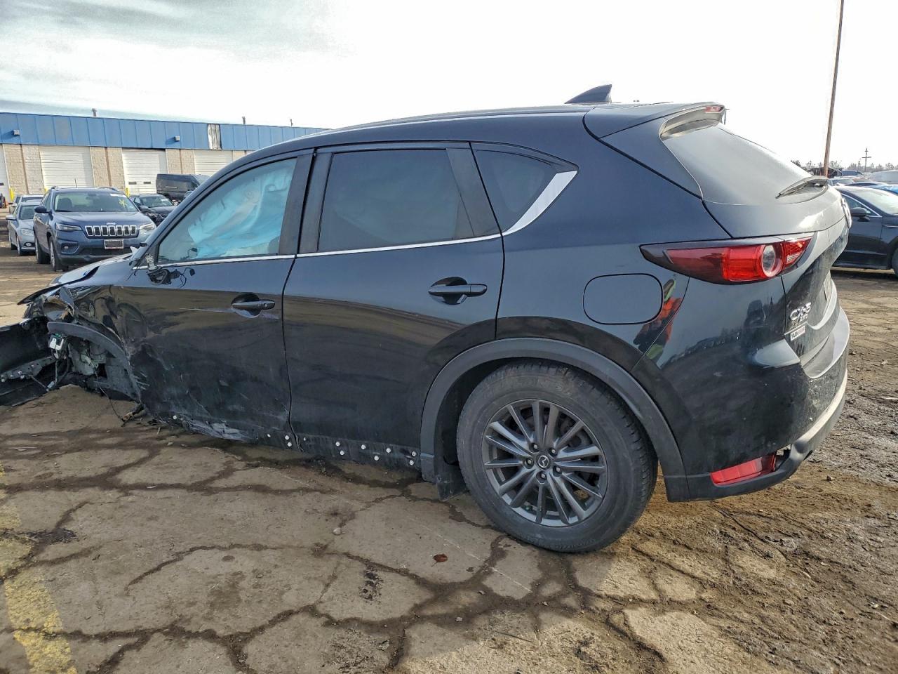 2020 MAZDA CX-5 TOURING photo 2