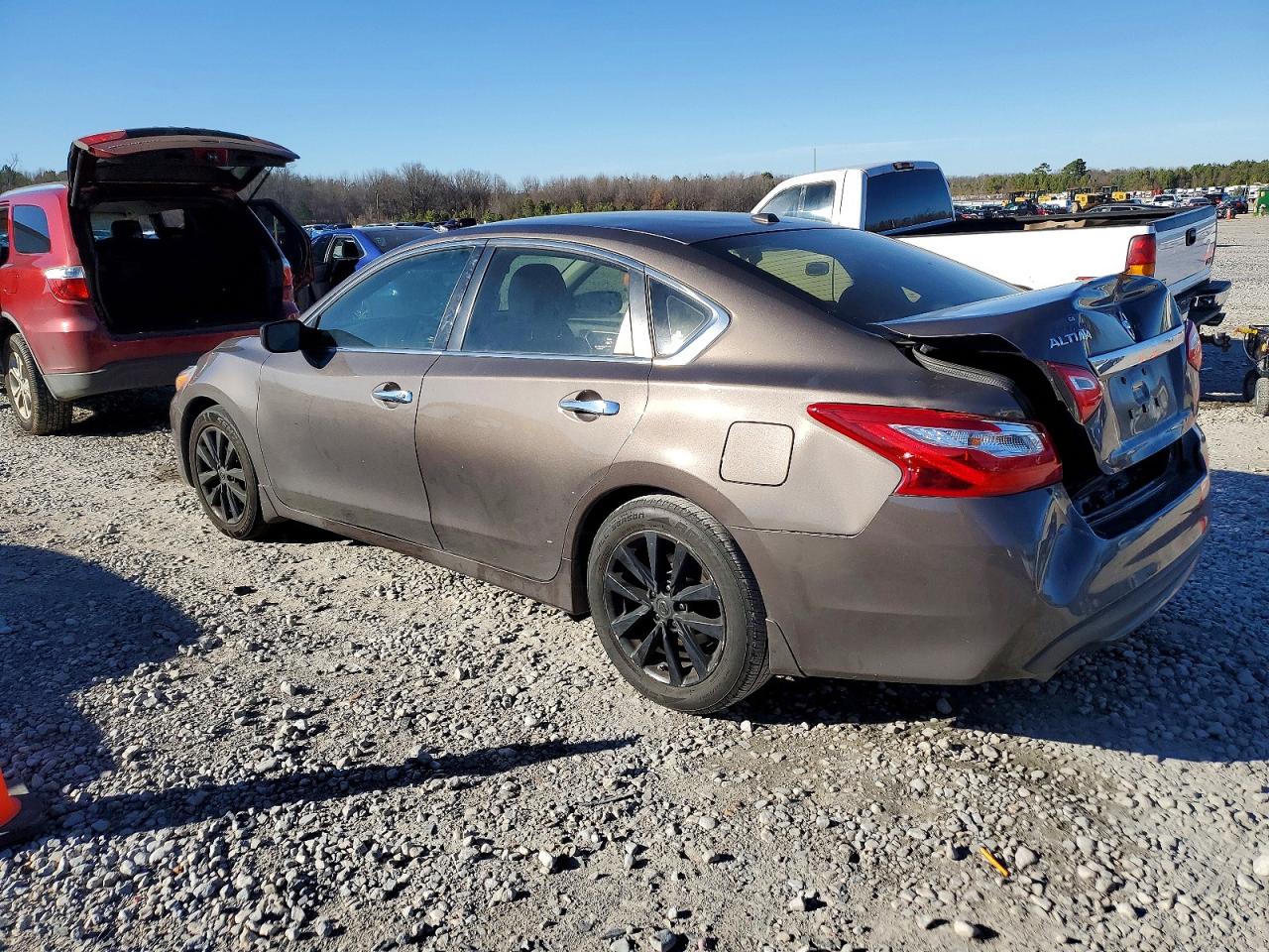 2017 NISSAN ALTIMA 2.5 photo 2