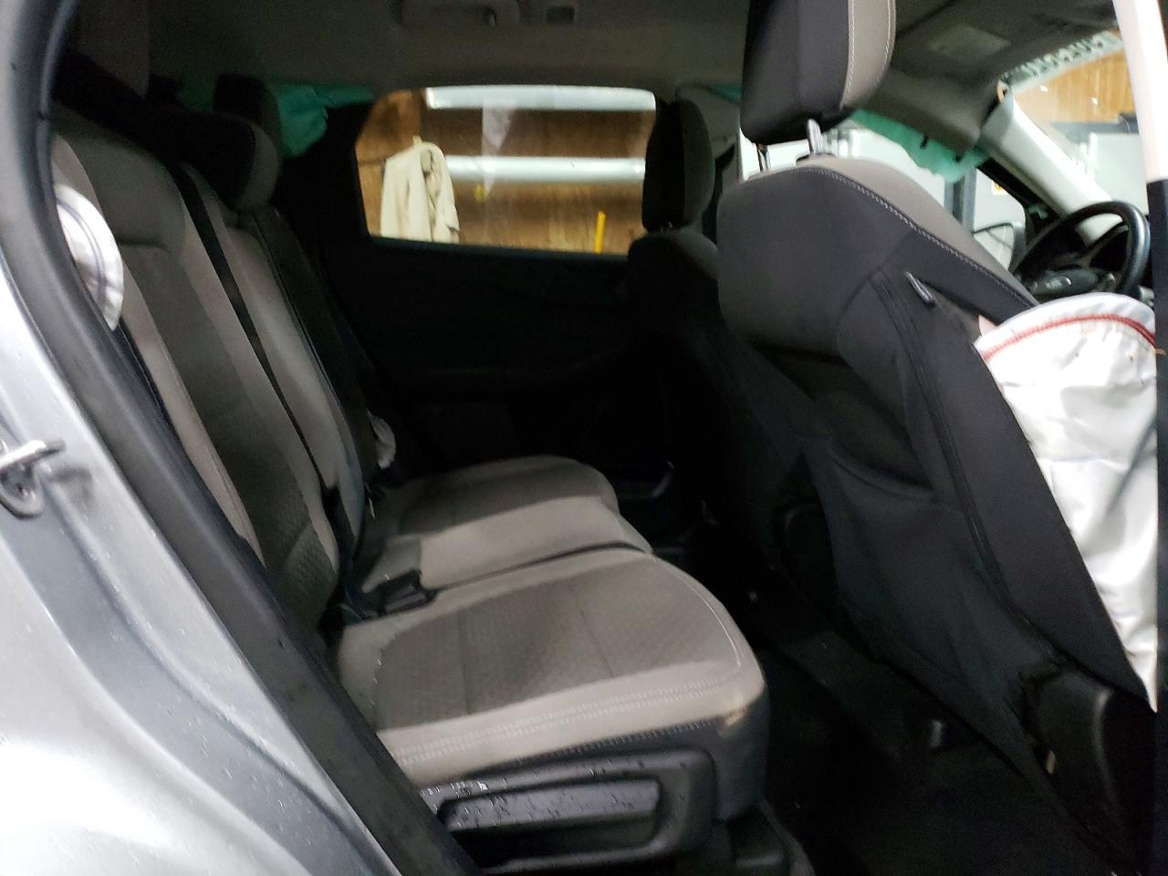 2022 FORD ESCAPE SE photo 11