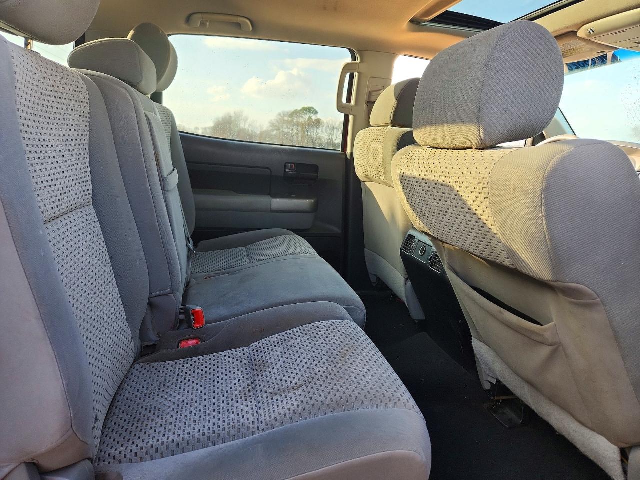 2012 TOYOTA TUNDRA CREWMAX SR5 photo 10